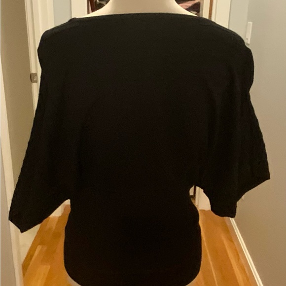 NWOT Ladies black sweater top, size medium Petite. Dolmen sleeves. Like new. - Picture 5 of 6